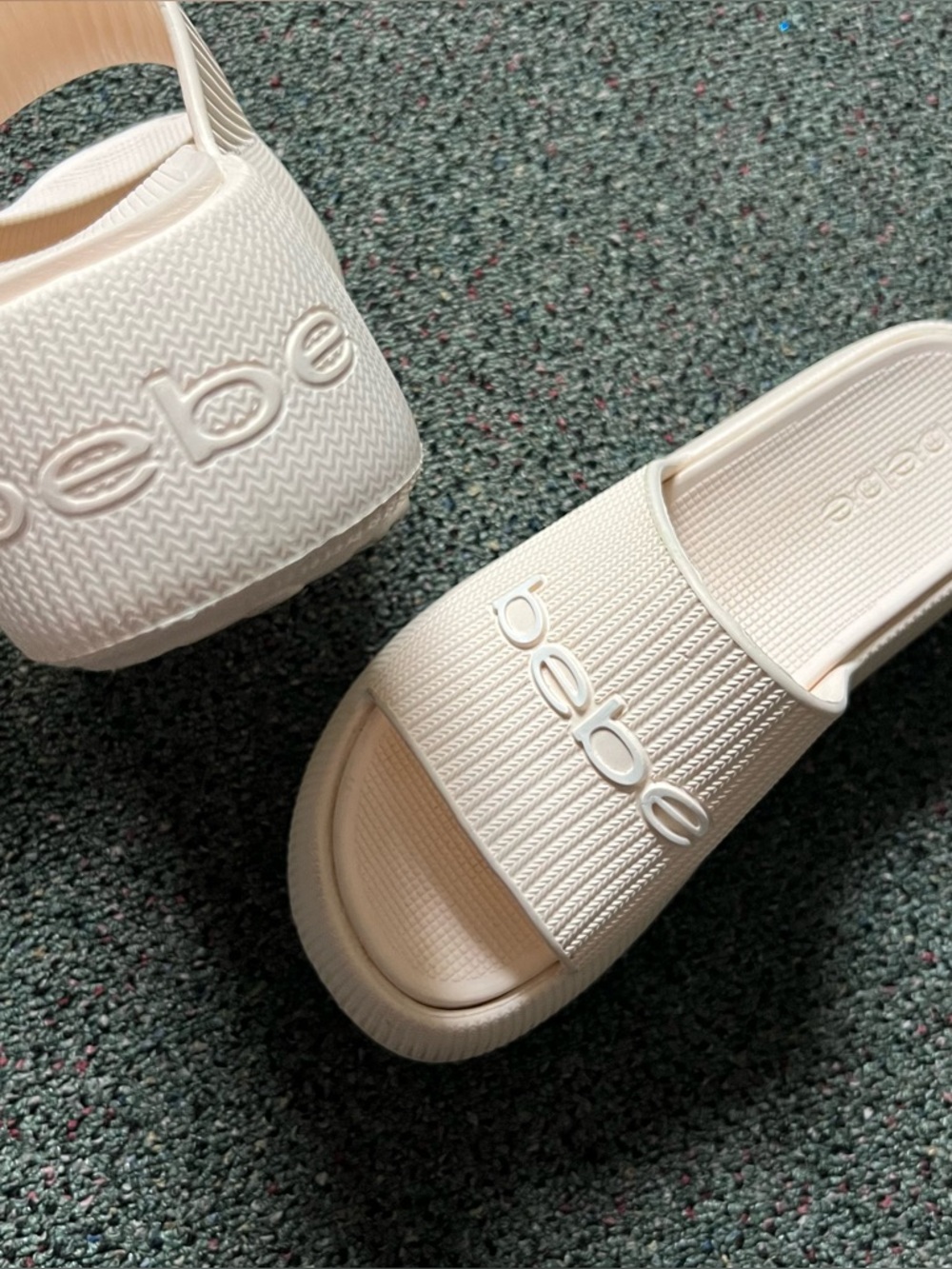 BEBE White Cream Rubber Summer Swim Platform Sandals Slides Slipper Shoes Sz 8 - Picture 6 of 16